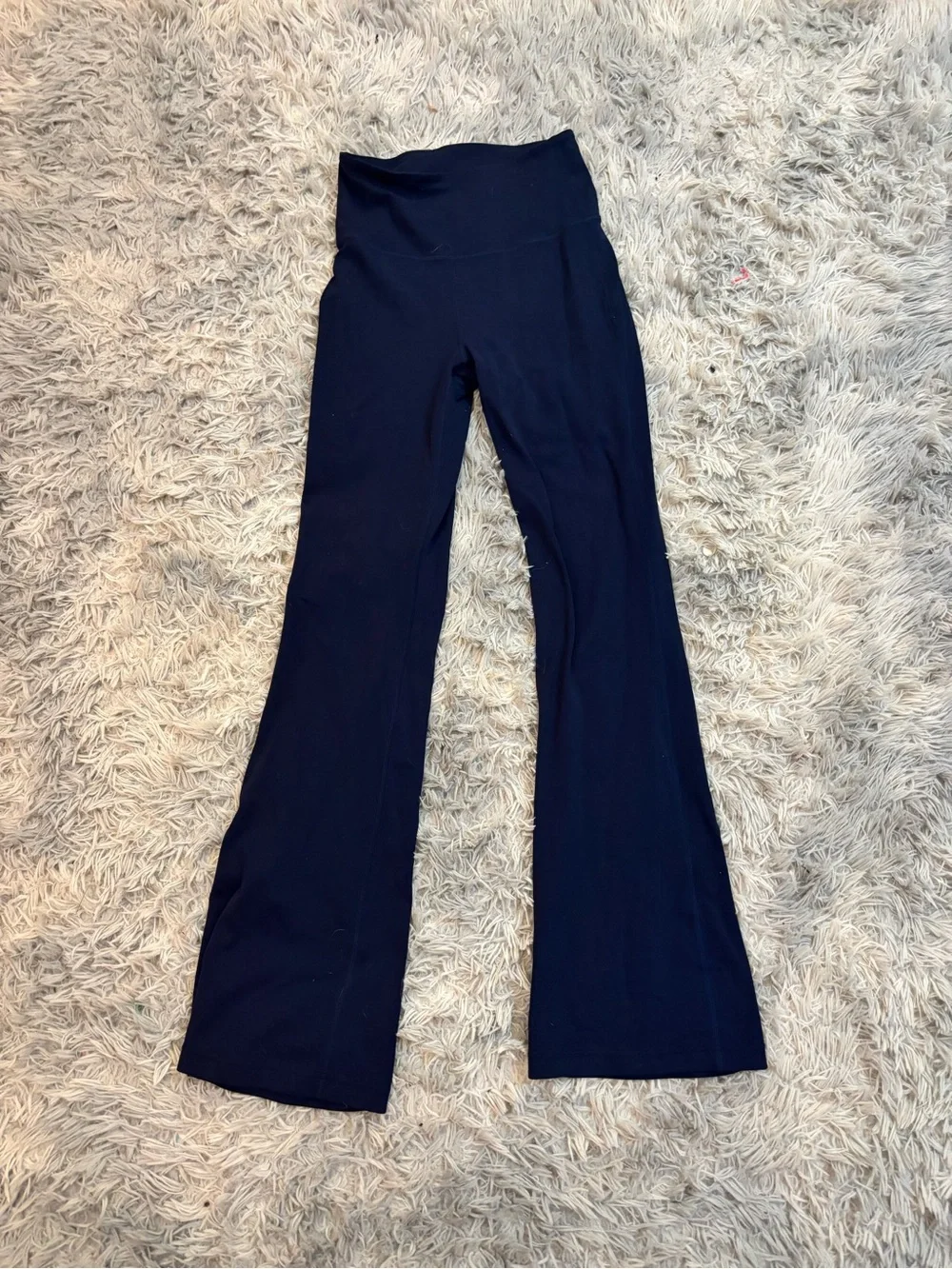 lululemon athletica WOMENs Navy flare leggings - Size 6